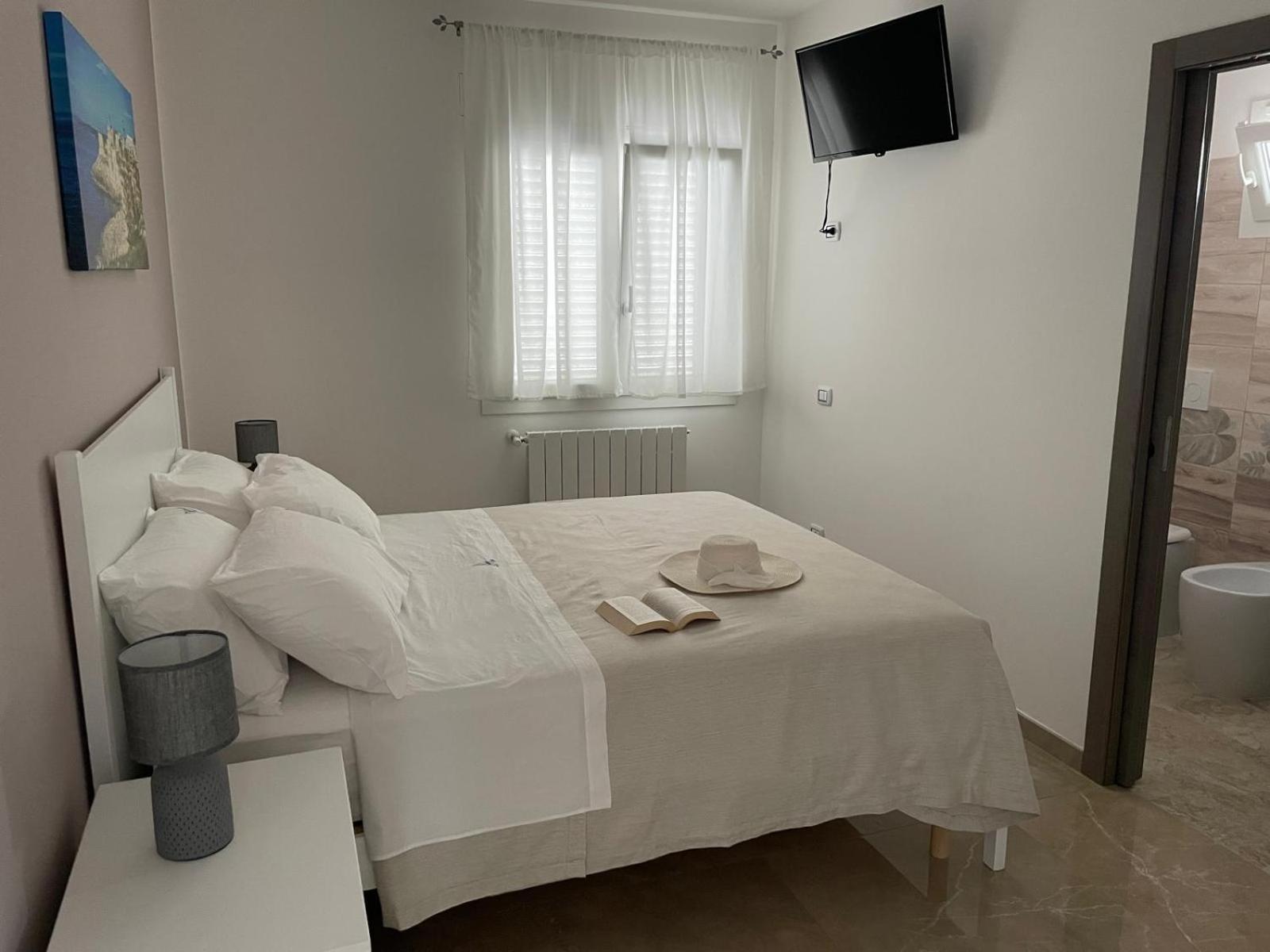 Le 2 Vele Bed and Breakfast Cerfignano Buitenkant foto