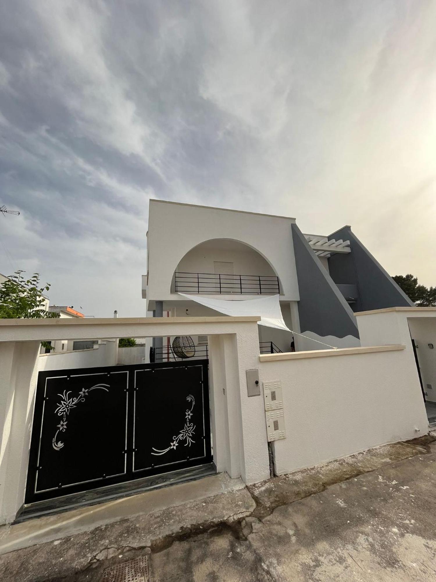 Le 2 Vele Bed and Breakfast Cerfignano Buitenkant foto